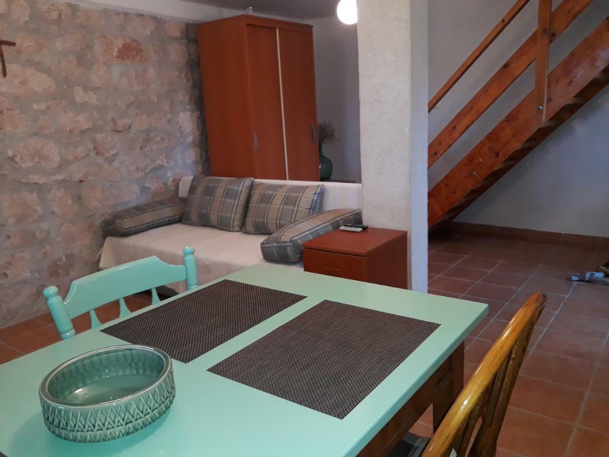 Kaprije Mistral Apartment Zewnętrze zdjęcie