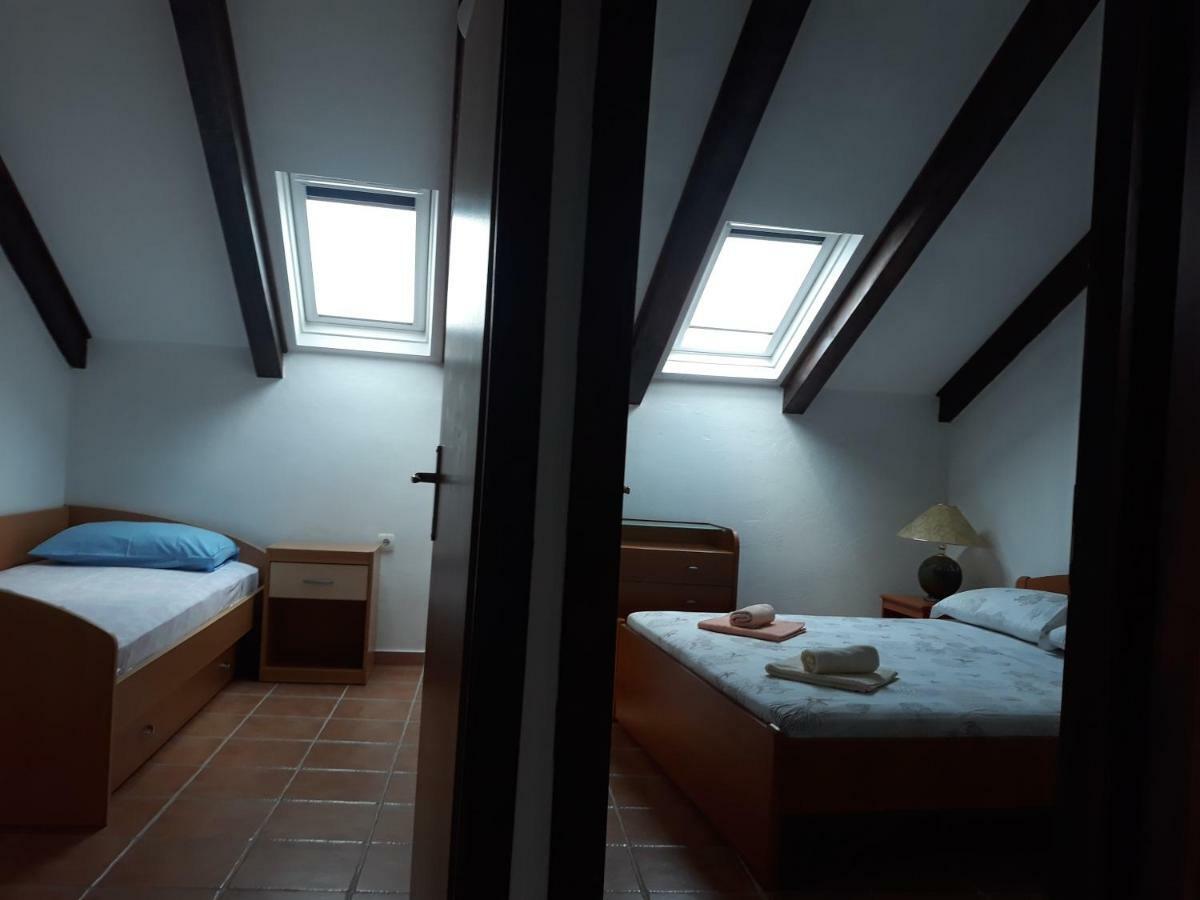 Kaprije Mistral Apartment Zewnętrze zdjęcie